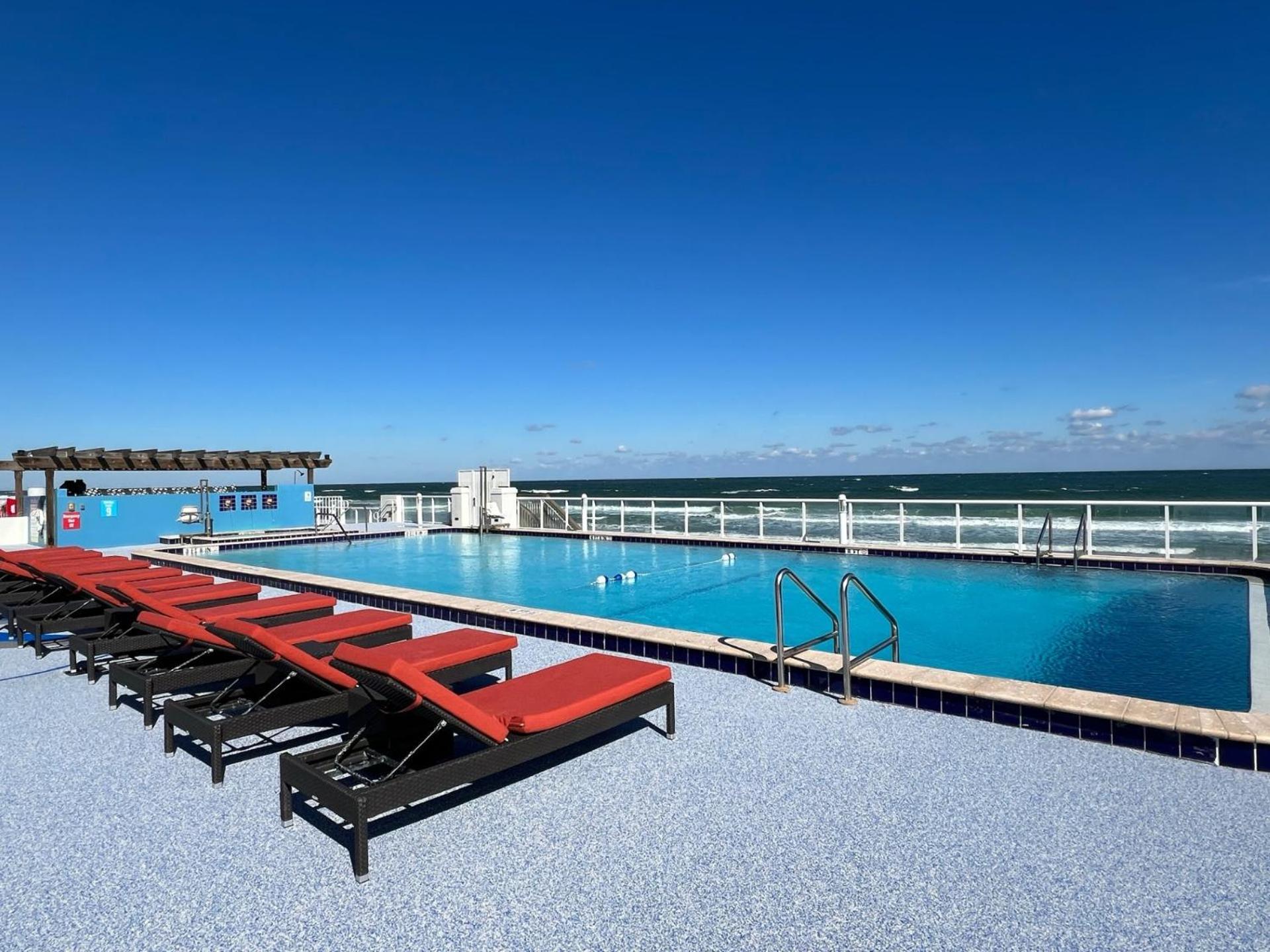 Bluegreen Vacations Casa Del Mar Ормонд Бич Экстерьер фото
